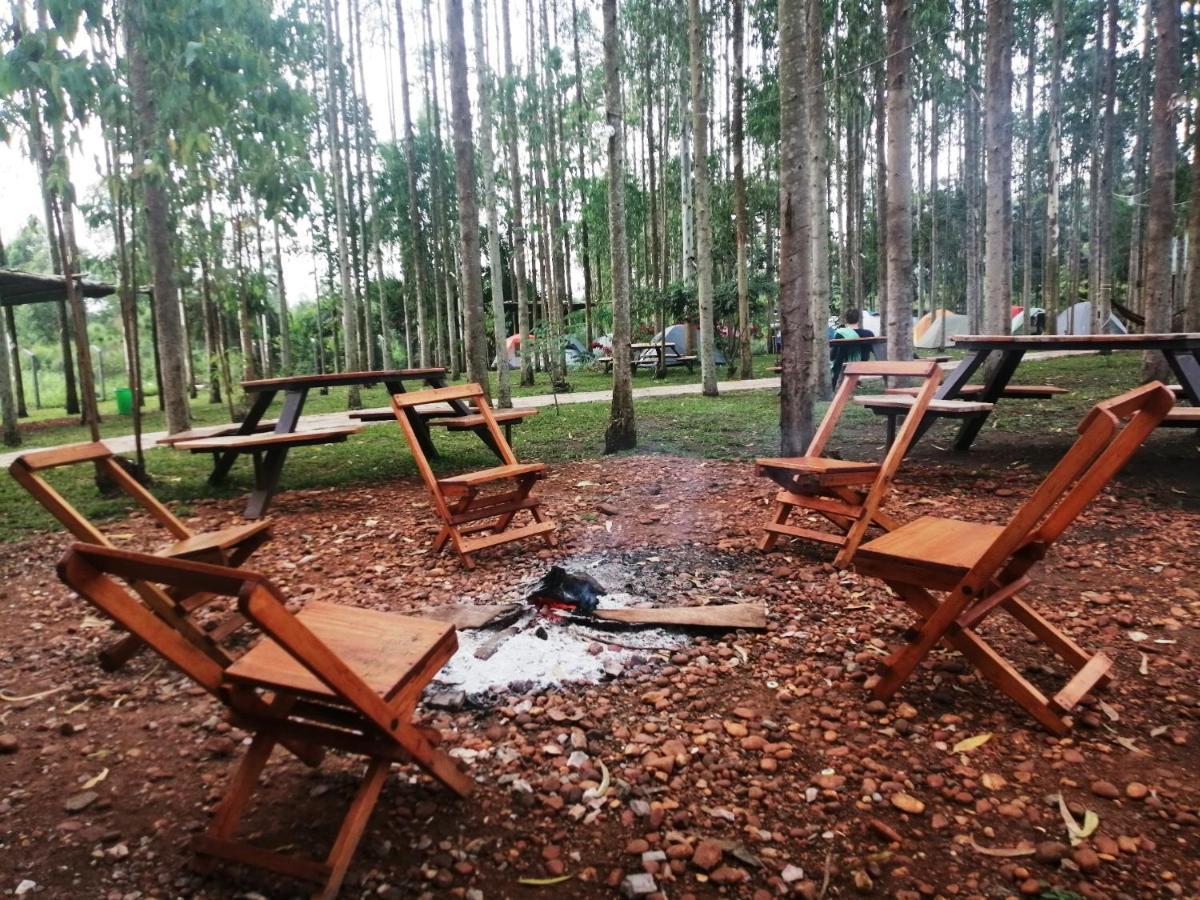 Murchison Backpackers Masindi Εξωτερικό φωτογραφία