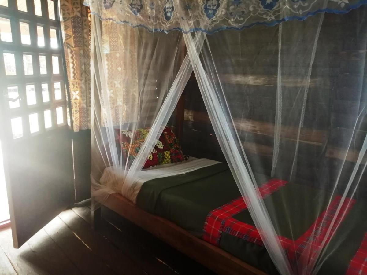 Murchison Backpackers Masindi Εξωτερικό φωτογραφία